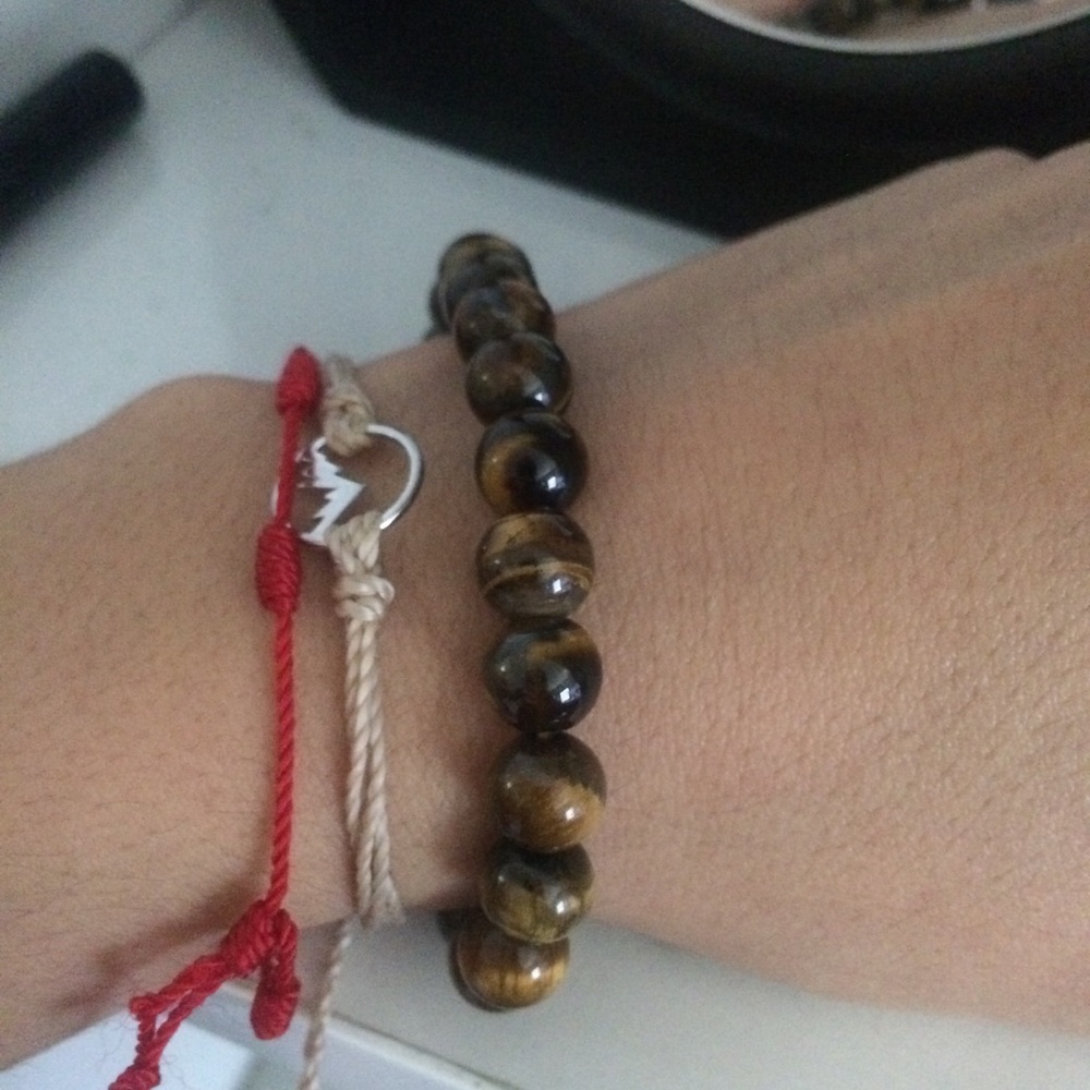 Tiger’s eye bracelet
